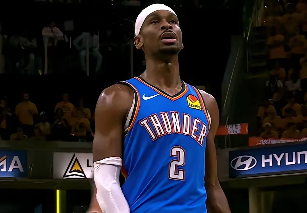 包含转会期全明星赛焦点战，俄克拉荷马雷霆伤情更新，引发热议，训练强度明显提升的词条