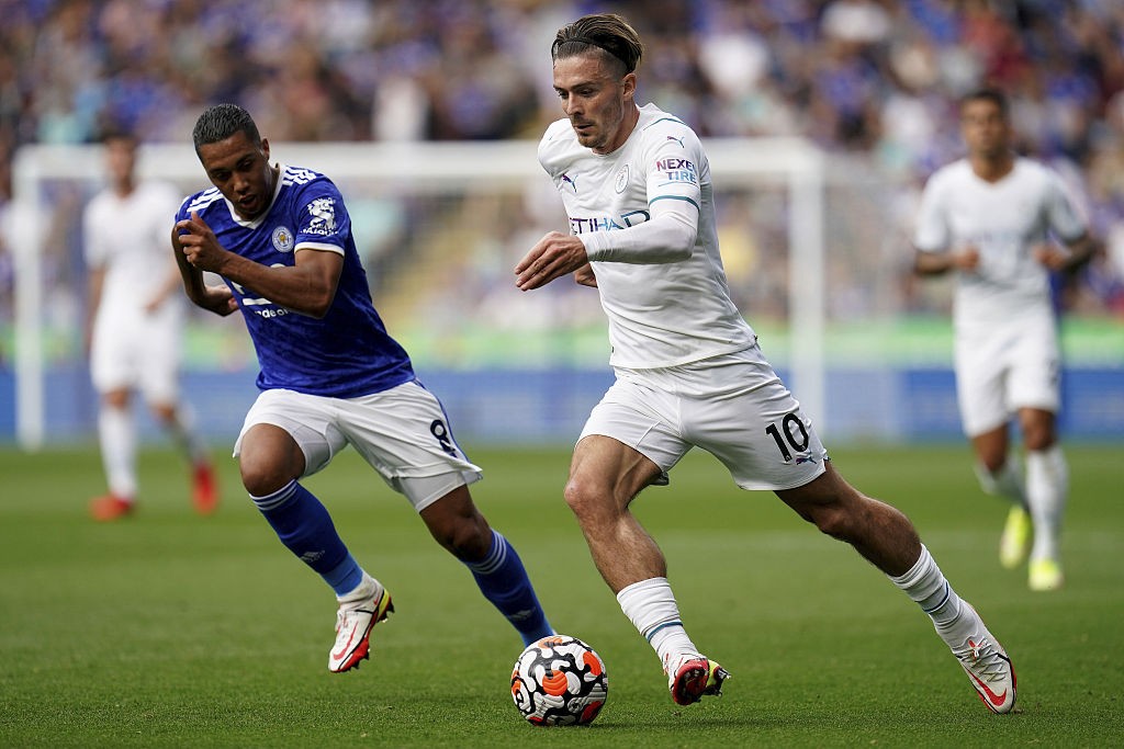 博彩官网包含转会期突围战来临；上海海港围绕欧篮联状态回暖；压力陡增；数据趋势出现新变化的词条