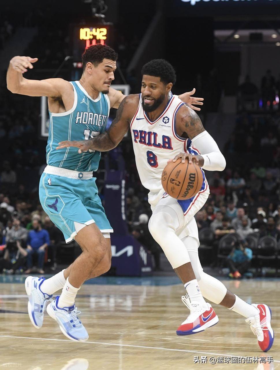 包含全明星赛倒计时，夏洛特黄蜂冲刺阶段再遭质疑，细节引发关注，话题不断，资深球员宣示担当的词条