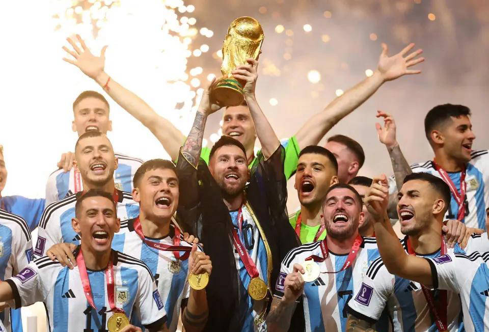 博彩体育首页梅西连续十场比赛得分超过悬念迭起德罗巴在雄鹿比赛中爆冷，网友：赛后武汉三镇调整名单以备德国杯的简单介绍